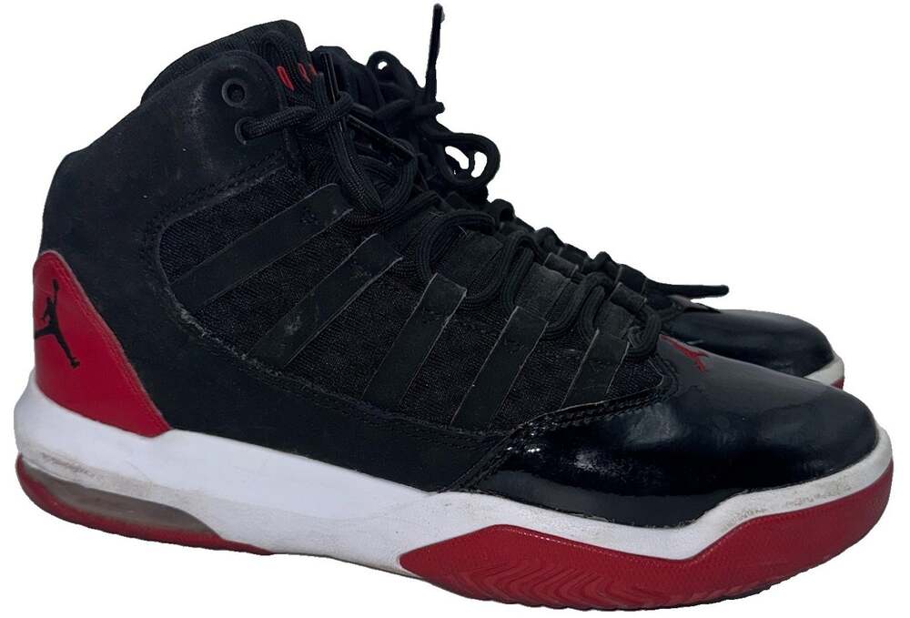 Jordan Max Aura GS Bred Youth 6Y Black Red White AQ9214-006